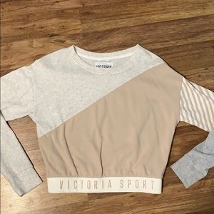 Victoria Sport Sweatshirt